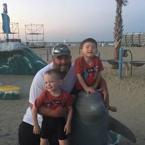 Meet your Posher, Adam